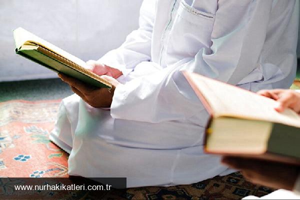 Zilhicce Ayında Yapılacak İbadetler ve Tavsiyeler: Güncel Kılavuz