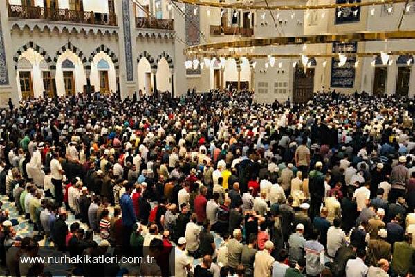 Cuma Günü Duaları ve Namazın Anlamı: Rehber Niteliğinde Bilgilendirme